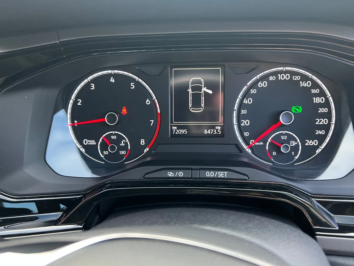 Volkswagen Polo Hatchback, Petrol, 2018, White