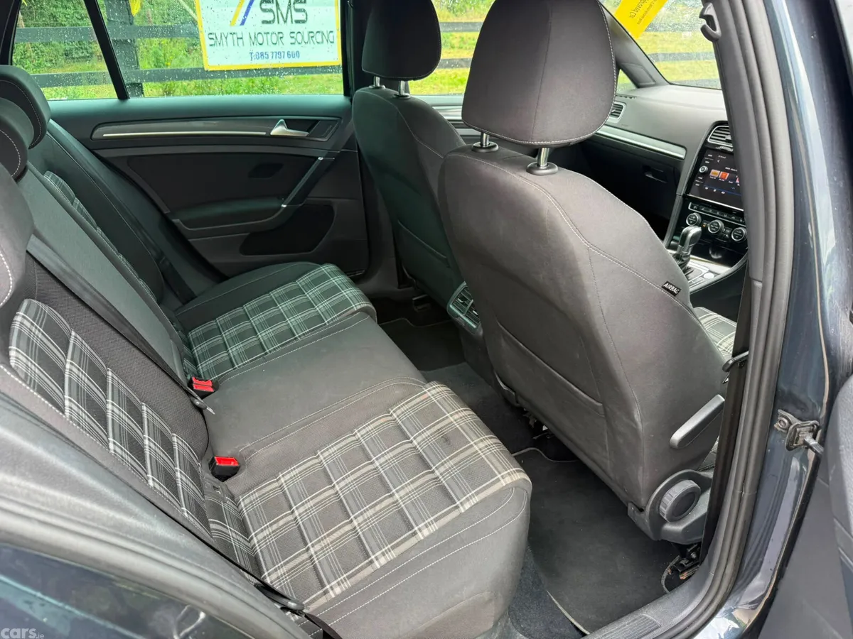 Volkswagen Golf Hatchback, Diesel, 2019, Blue