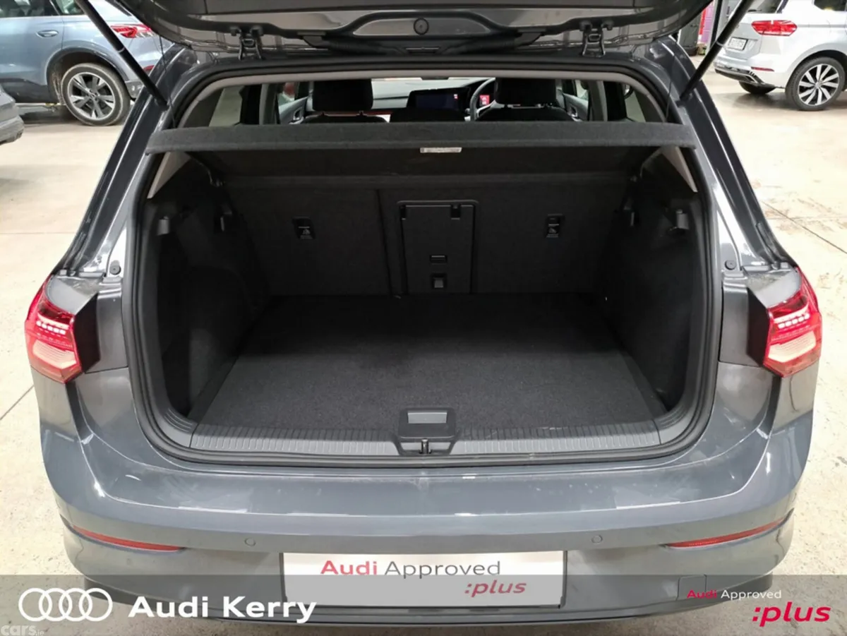 Volkswagen Golf Other, Petrol, 2023, 