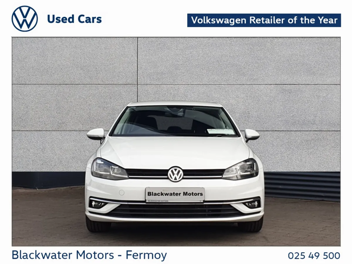 Volkswagen Golf Hatchback, Petrol, 2017, White