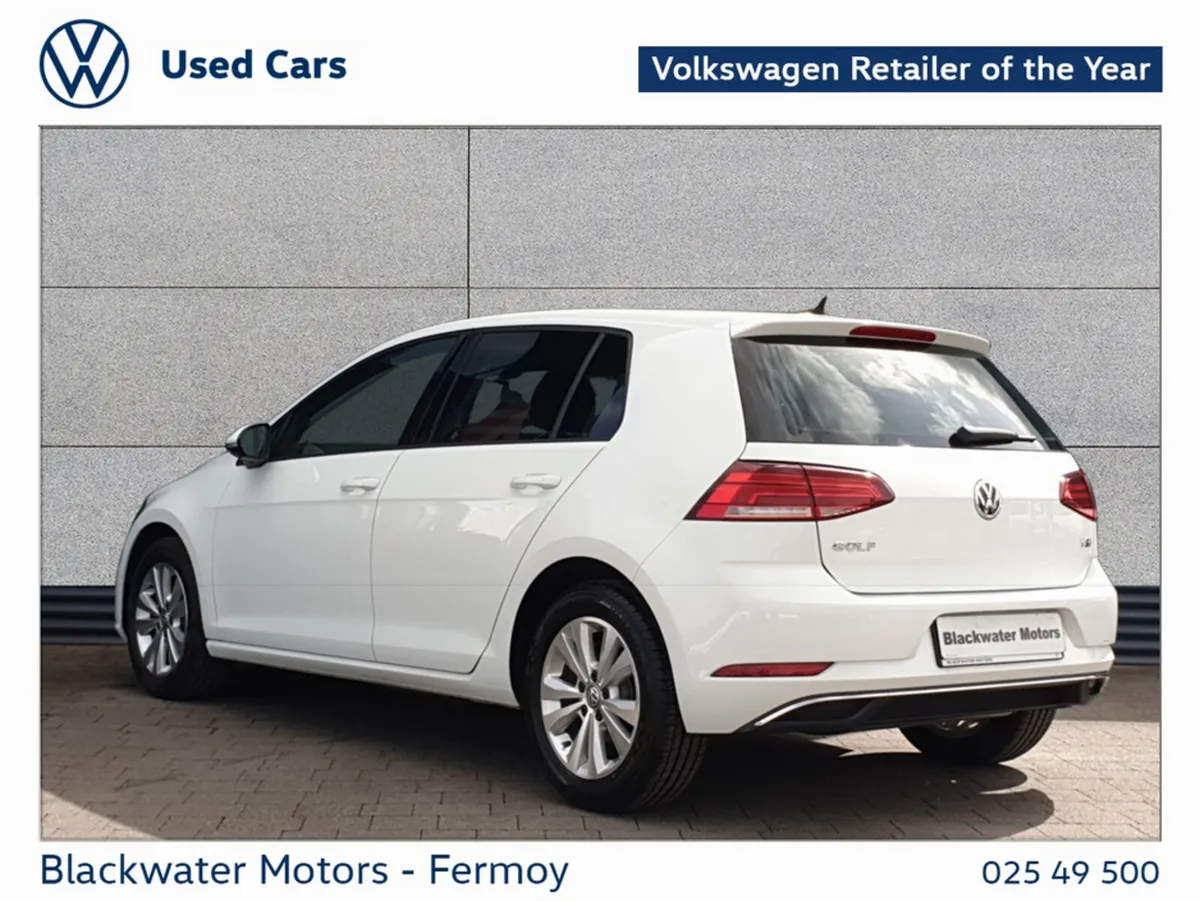Volkswagen Golf Hatchback, Petrol, 2017, White