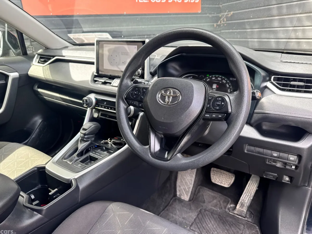 Toyota RAV4 MPV, Petrol Hybrid, 2023, Black