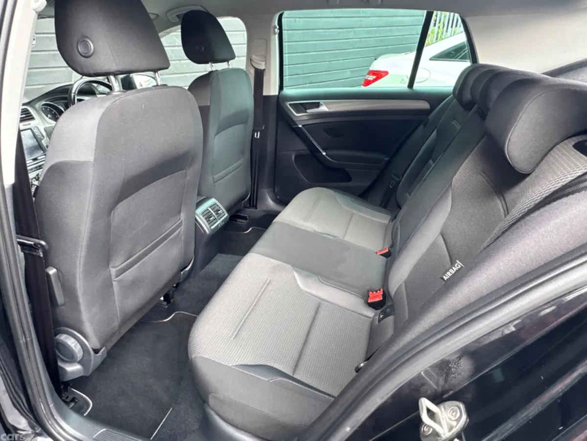 Volkswagen Golf Hatchback, Petrol, 2017, Black