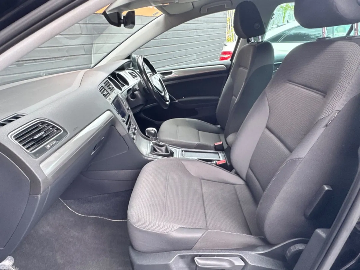 Volkswagen Golf Hatchback, Petrol, 2017, Black