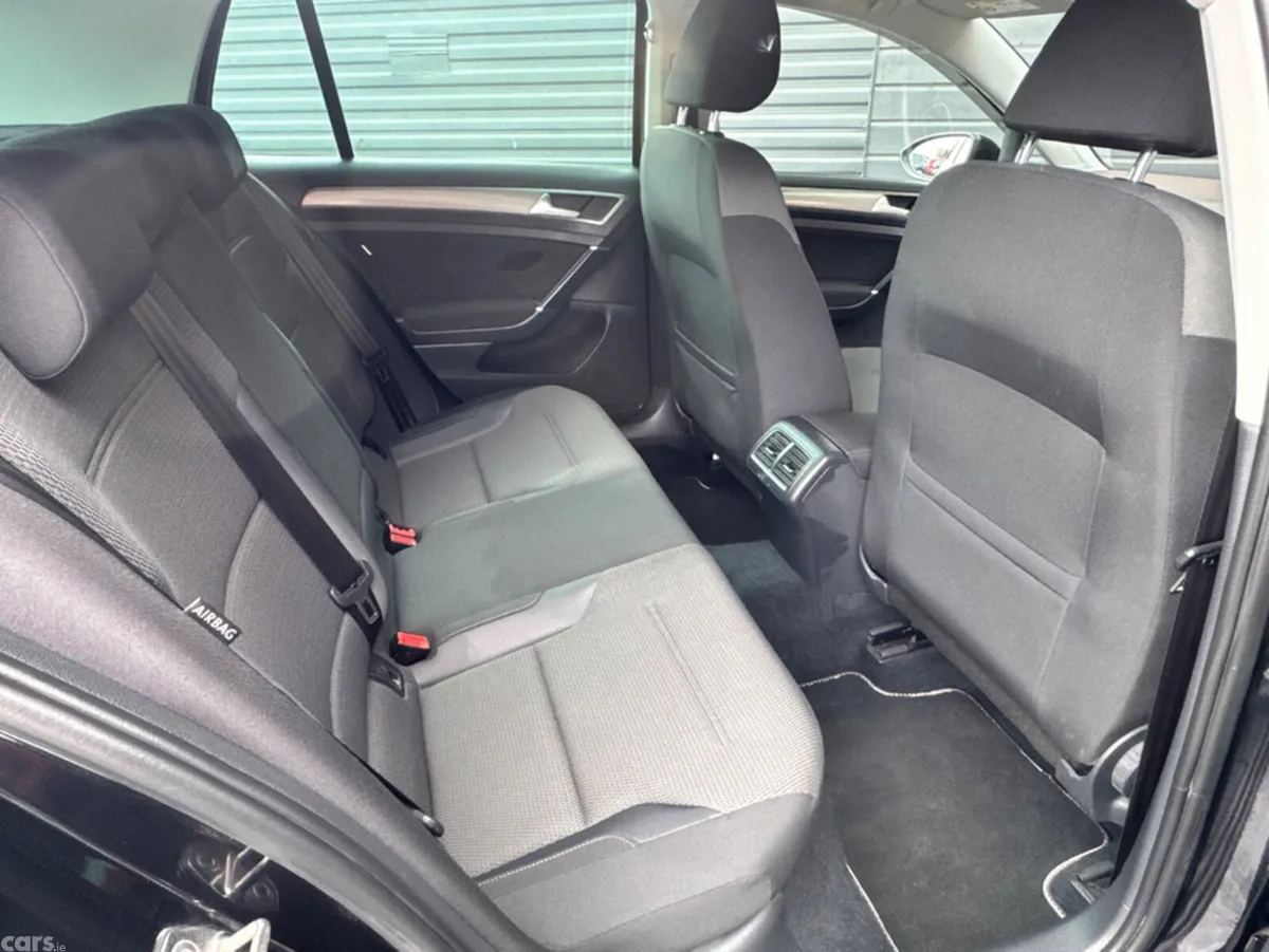 Volkswagen Golf Hatchback, Petrol, 2017, Black