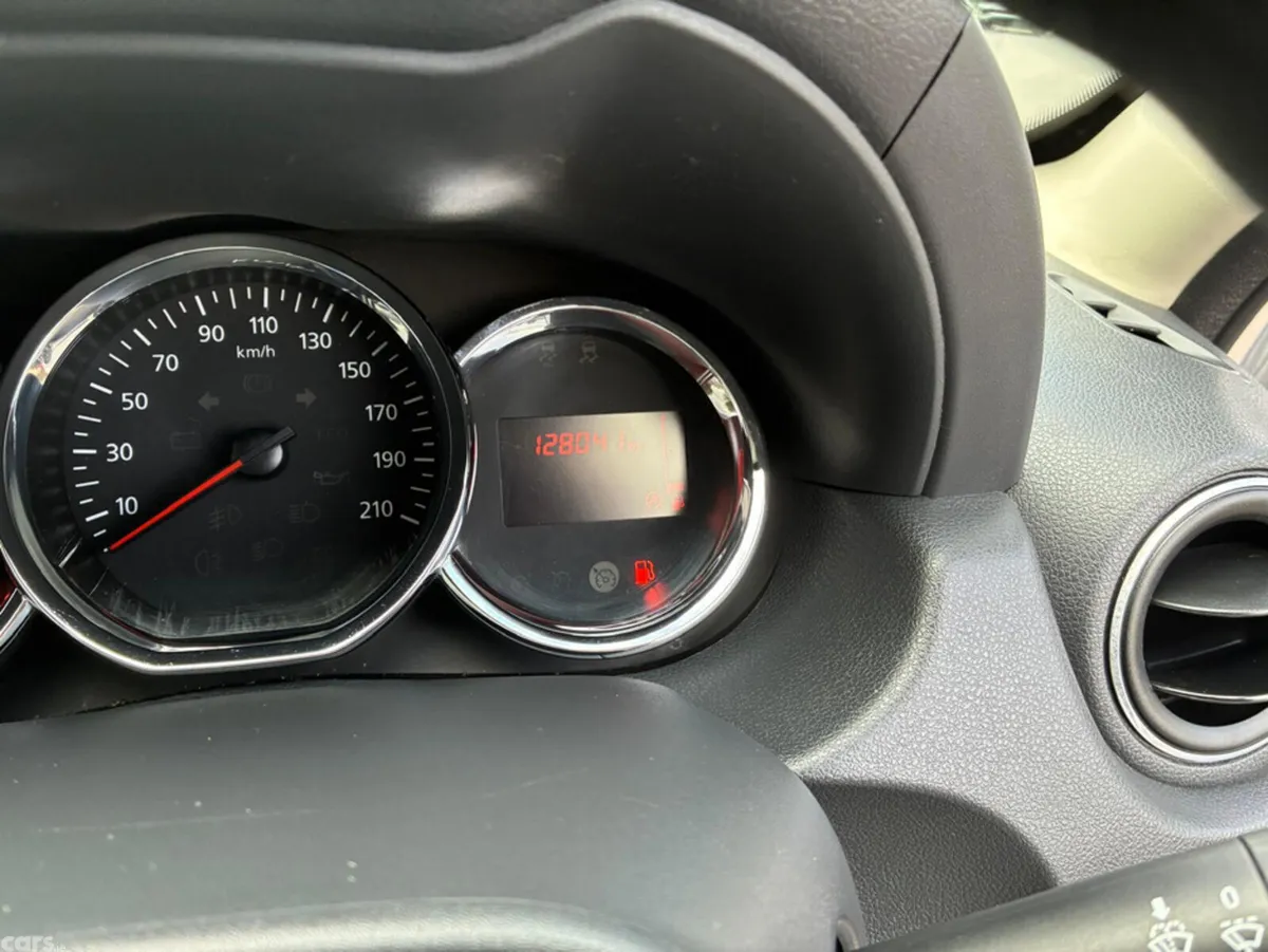 Dacia Duster MPV, Diesel, 2017, Grey