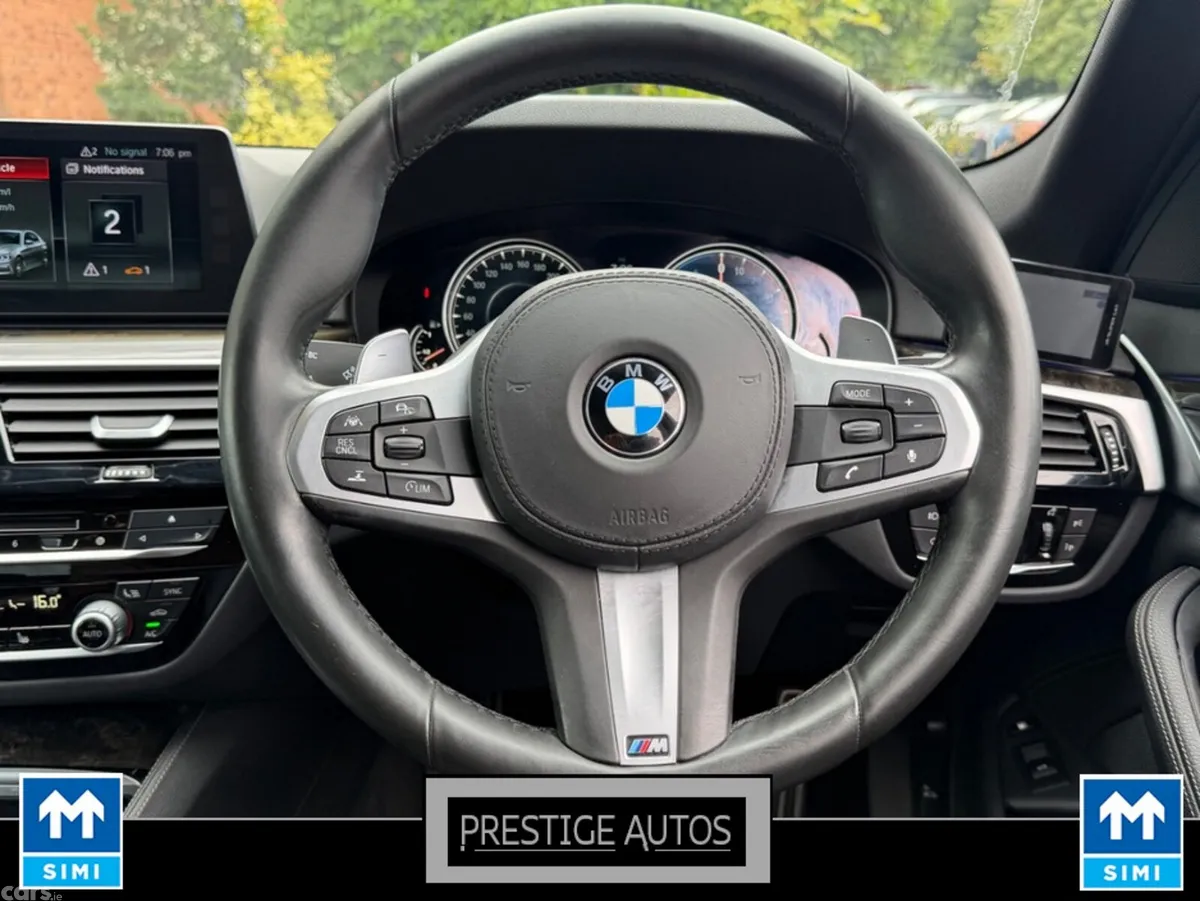BMW 5-Series Saloon, Petrol Plug-in Hybrid, 2017, Black