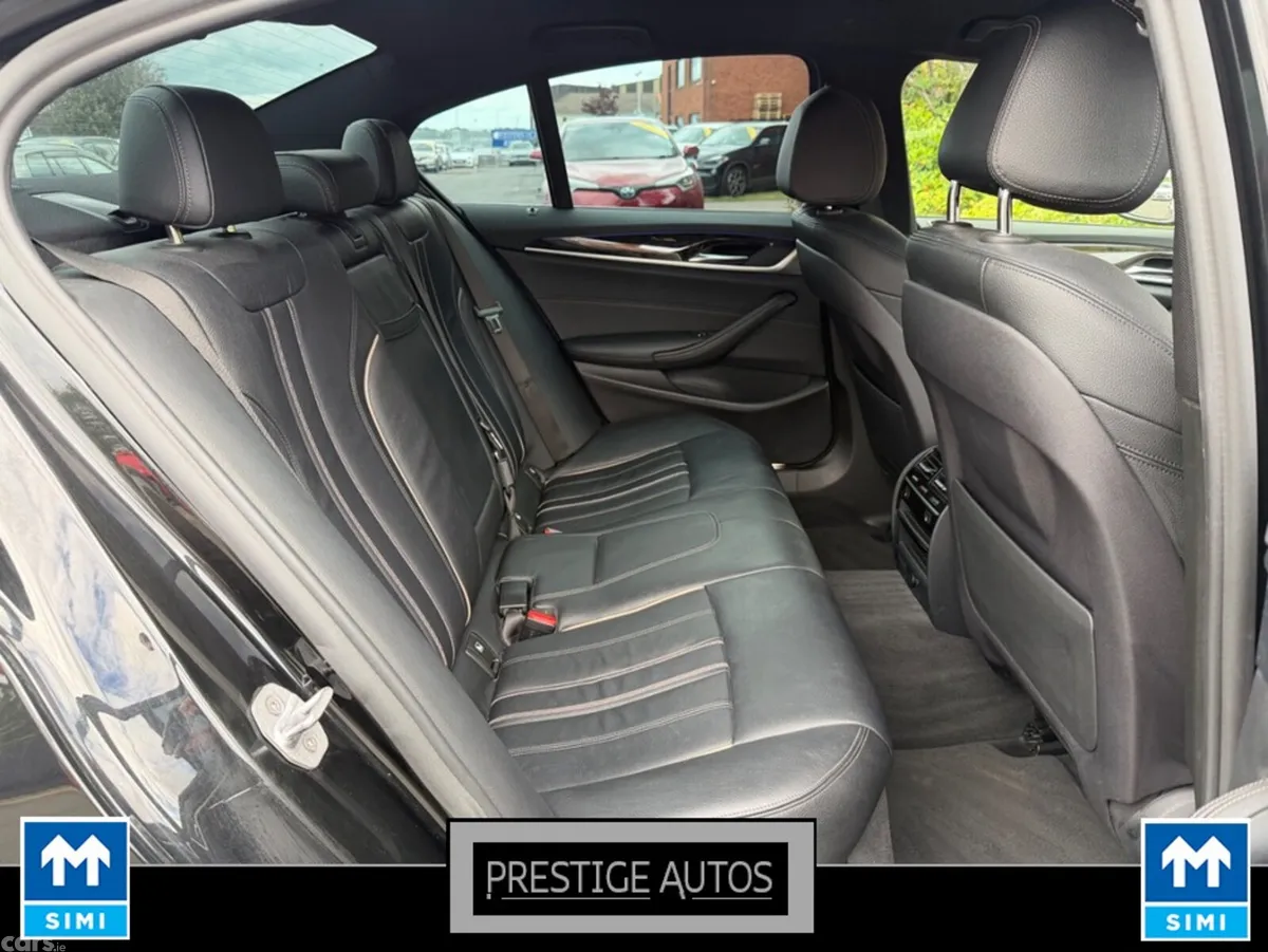 BMW 5-Series Saloon, Petrol Plug-in Hybrid, 2017, Black