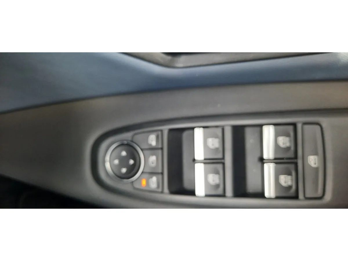 Nissan Micra Hatchback, Electric, 2026, White