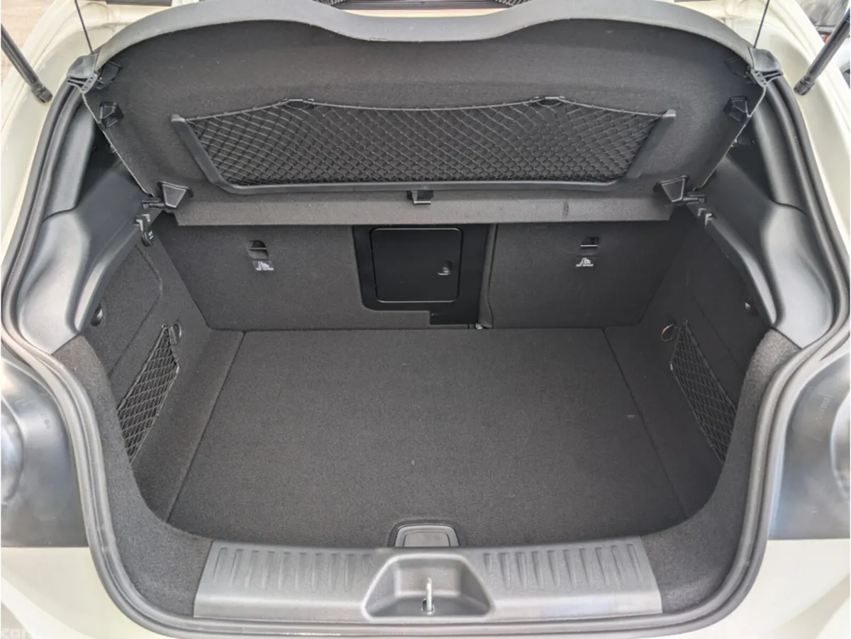 Mercedes-Benz A-Class Hatchback, Petrol, 2017, White