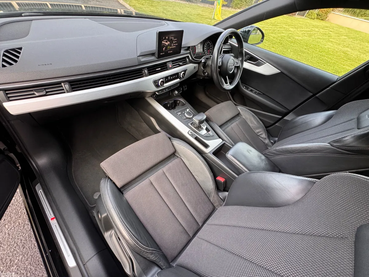 Audi A4 Saloon, Diesel, 2017, Black