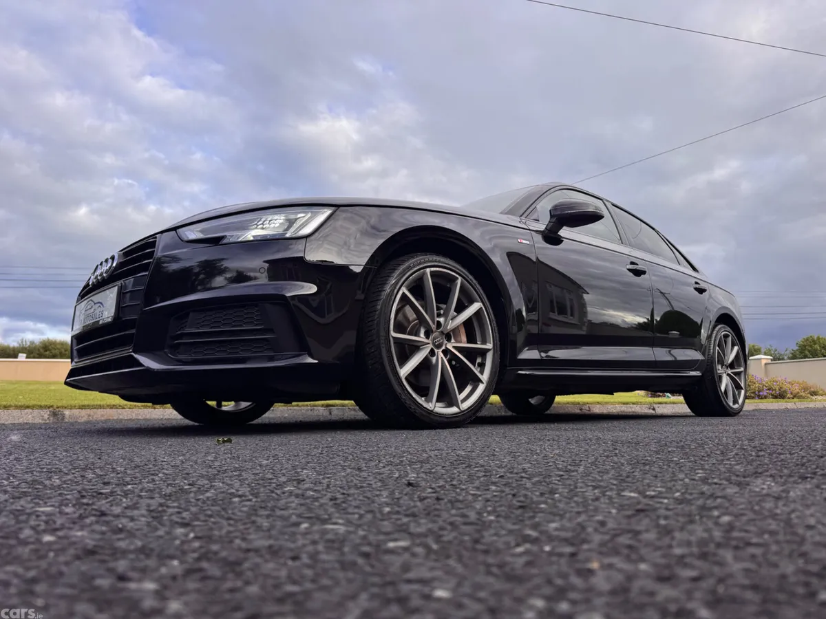 Audi A4 Saloon, Diesel, 2017, Black