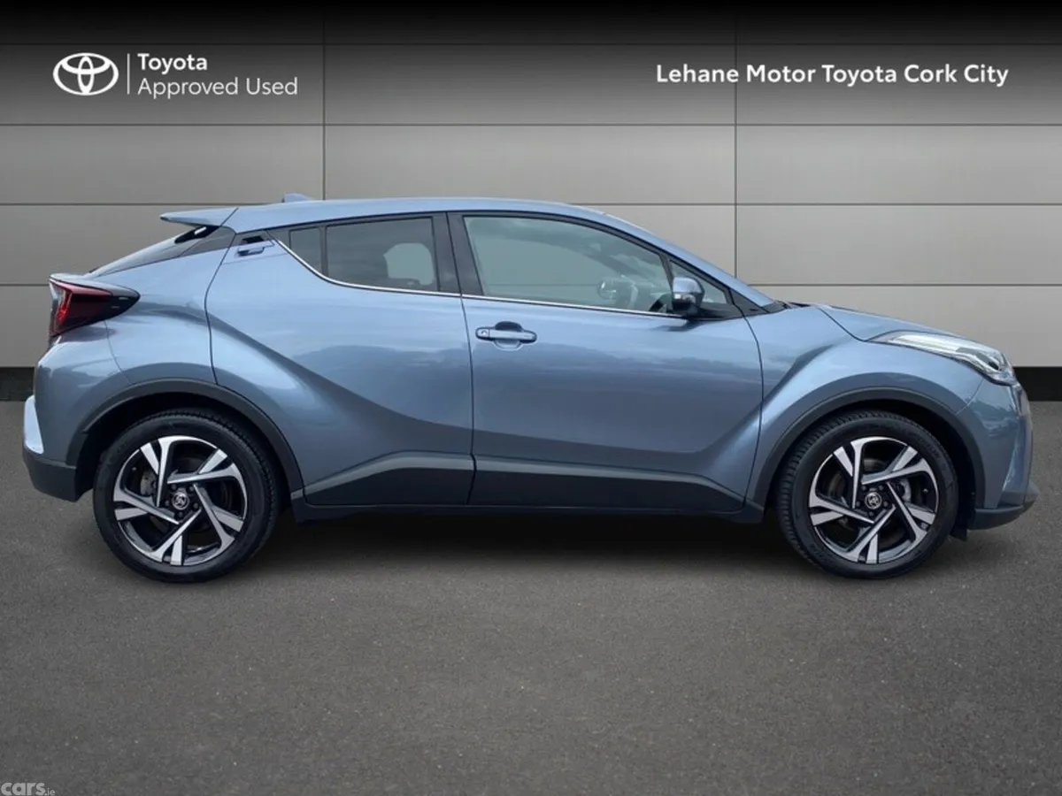 Toyota C-HR SUV, Petrol Hybrid, 2023, Grey