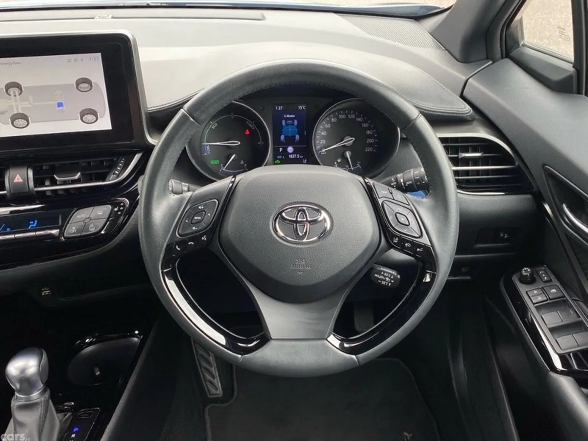 Toyota C-HR SUV, Petrol Hybrid, 2023, Grey