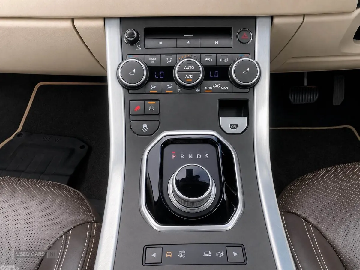 Land Rover Range Rover Evoque , Petrol, 2014, White