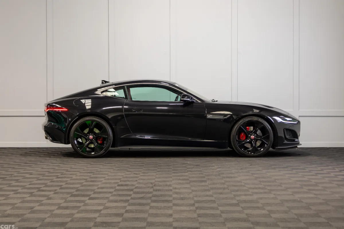 Jaguar F-Type Coupe, Petrol, 2021, Black