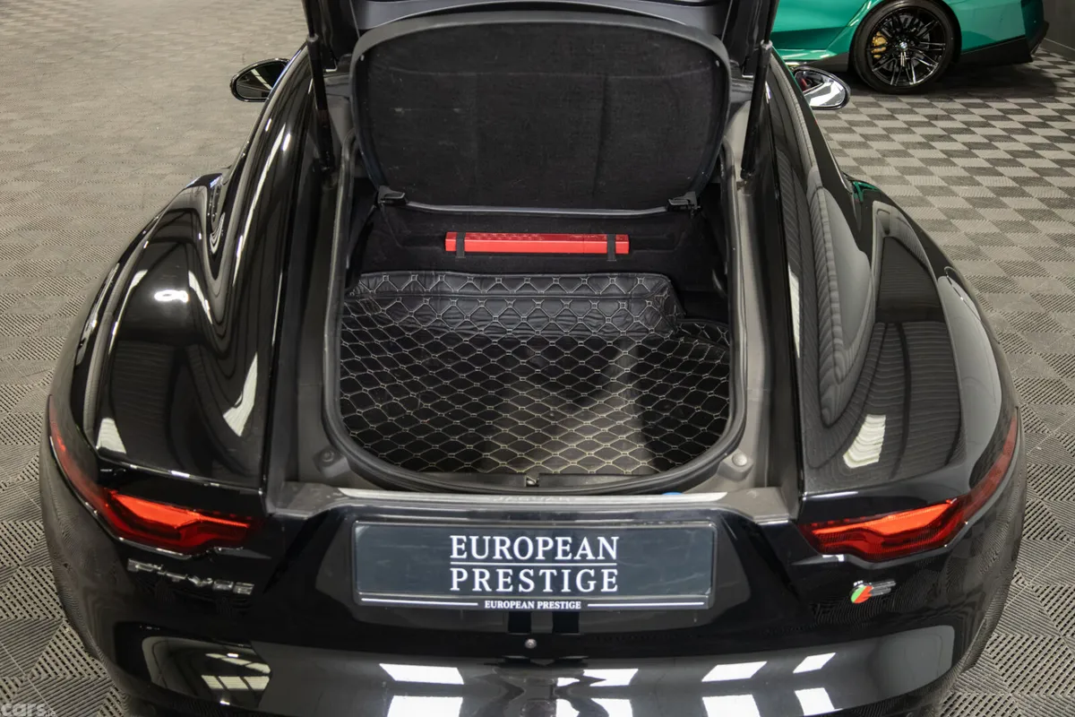 Jaguar F-Type Coupe, Petrol, 2021, Black