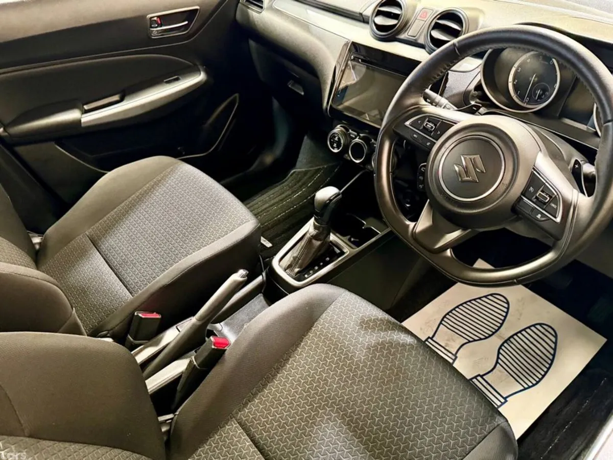 Suzuki Swift Hatchback, Petrol Hybrid, 2017, Blue