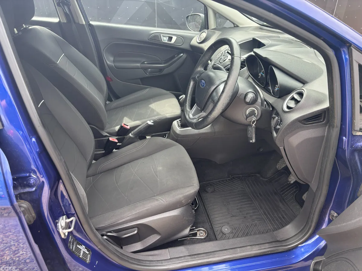 Ford Fiesta Hatchback, Diesel, 2016, Blue
