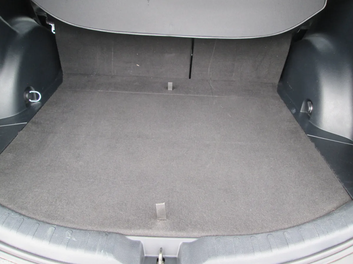 Toyota RAV4 SUV, Diesel, 2015, Grey