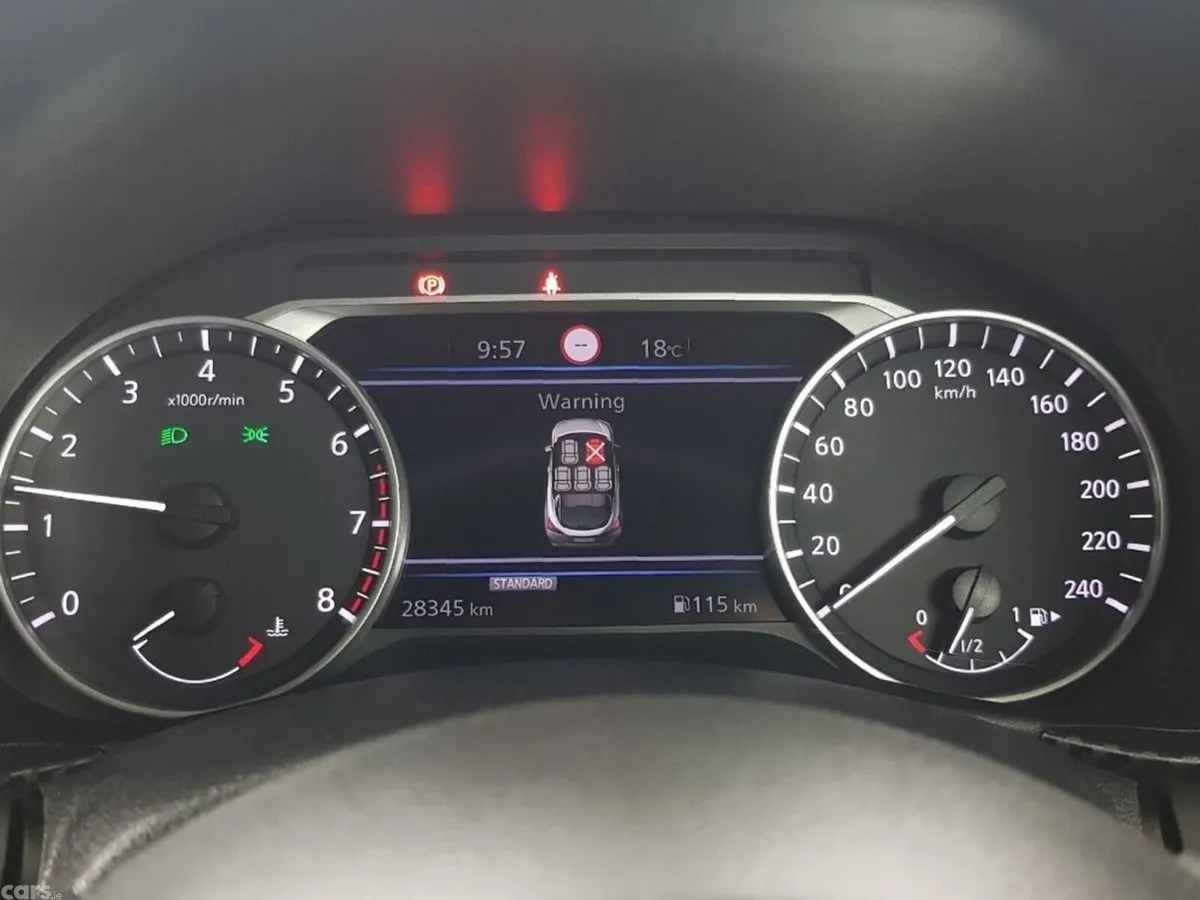 Nissan Juke SUV, Petrol, 2024, Black