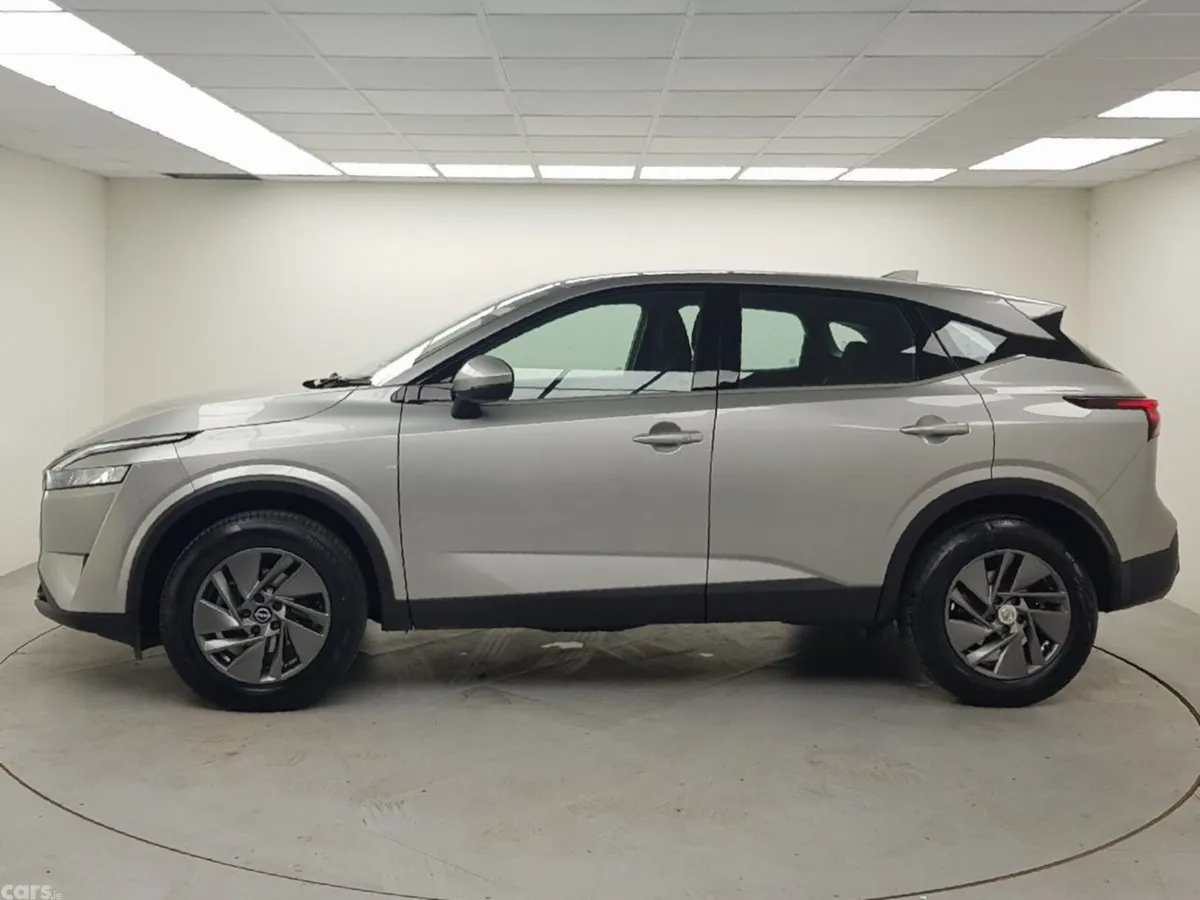 Nissan Qashqai MPV, Petrol, 2024, Grey