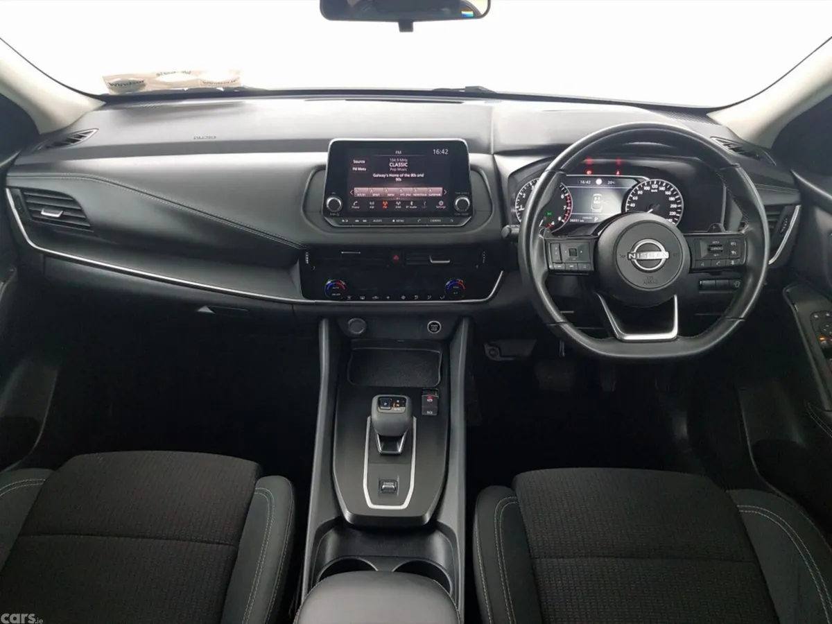 Nissan Qashqai MPV, Petrol, 2024, Grey