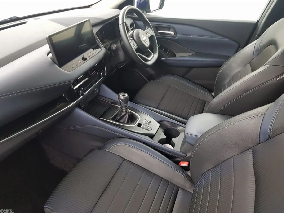 Nissan Qashqai MPV, Petrol, 2024, Blue