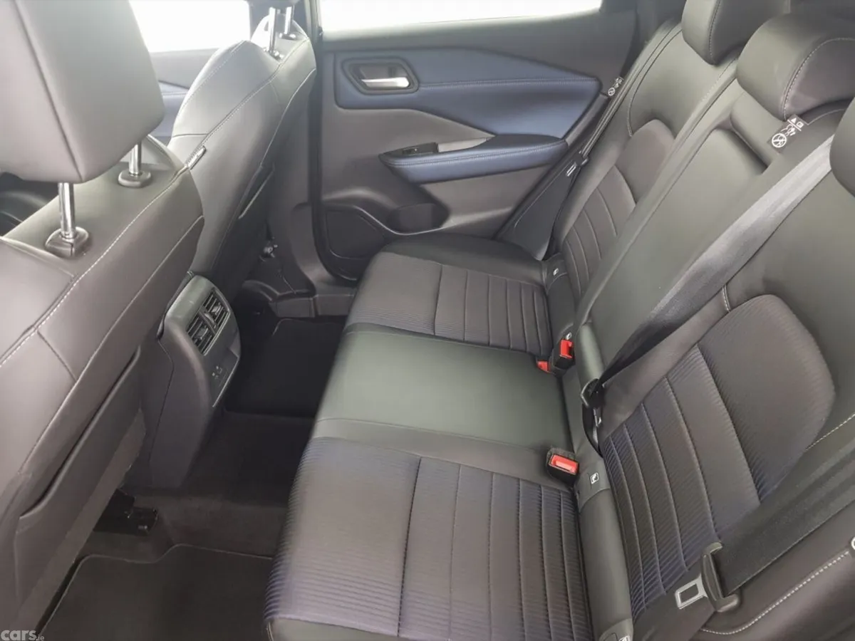 Nissan Qashqai MPV, Petrol, 2024, Blue