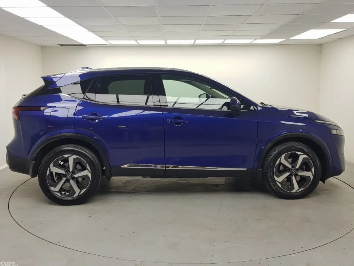 Nissan Qashqai MPV, Petrol, 2024, Blue