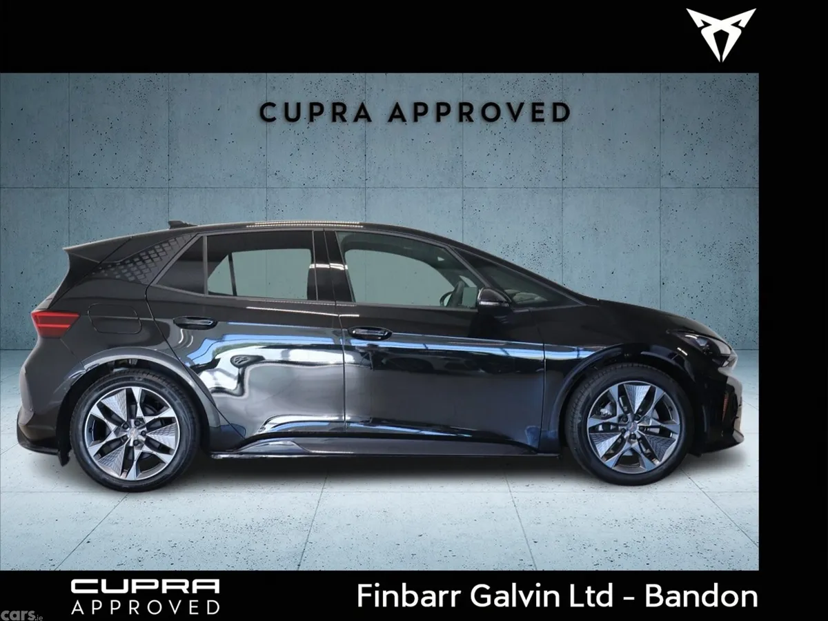 Cupra Born Estate, Electric, 2026, Black