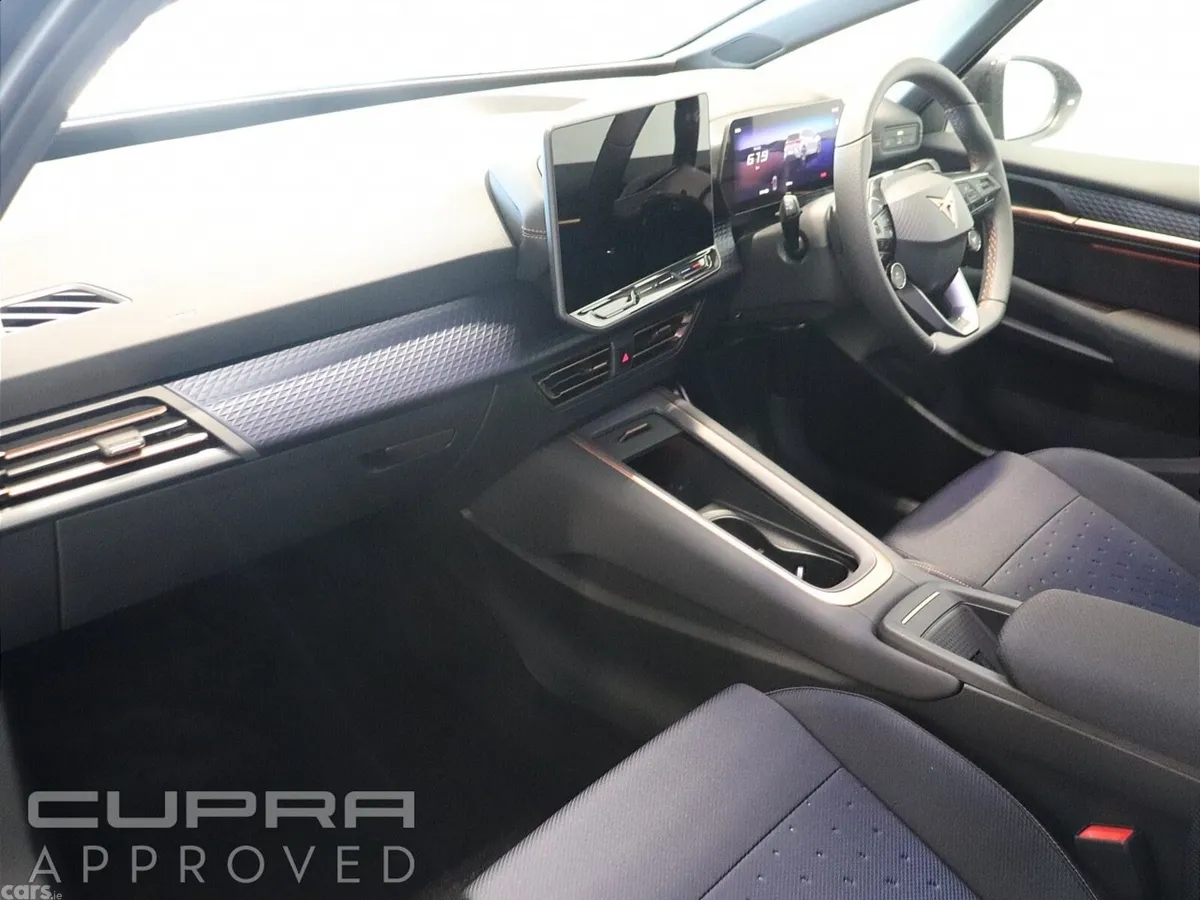 Cupra Born Estate, Electric, 2026, Black