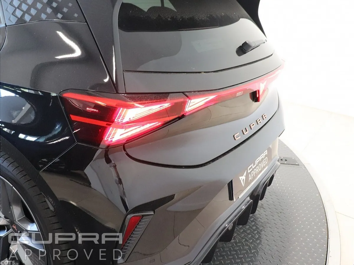 Cupra Born Estate, Electric, 2026, Black