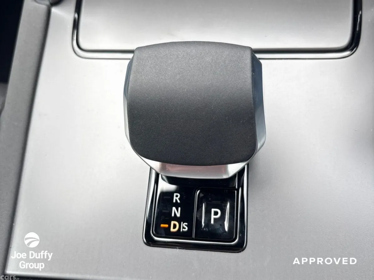 Land Rover Discovery Sport SUV, Petrol Plug-in Hybrid, 2026, White