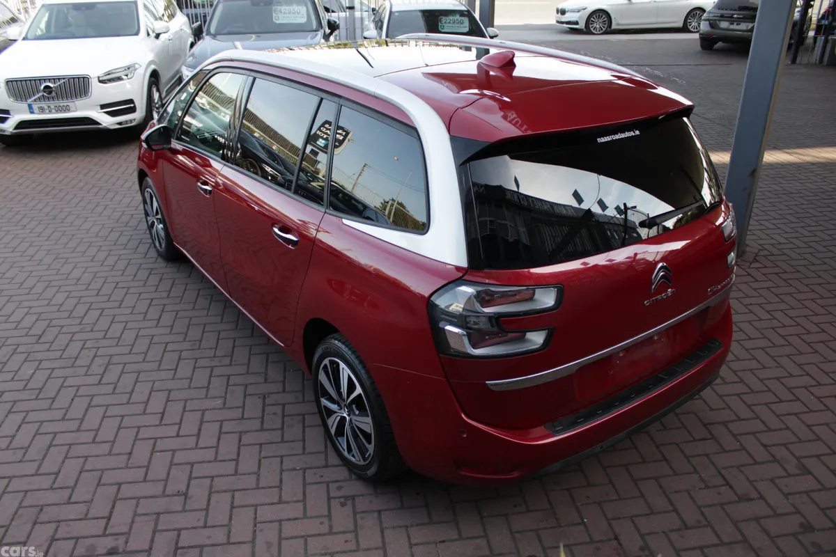 Citroen C4 Spacetourer MPV, Diesel, 2019, Red