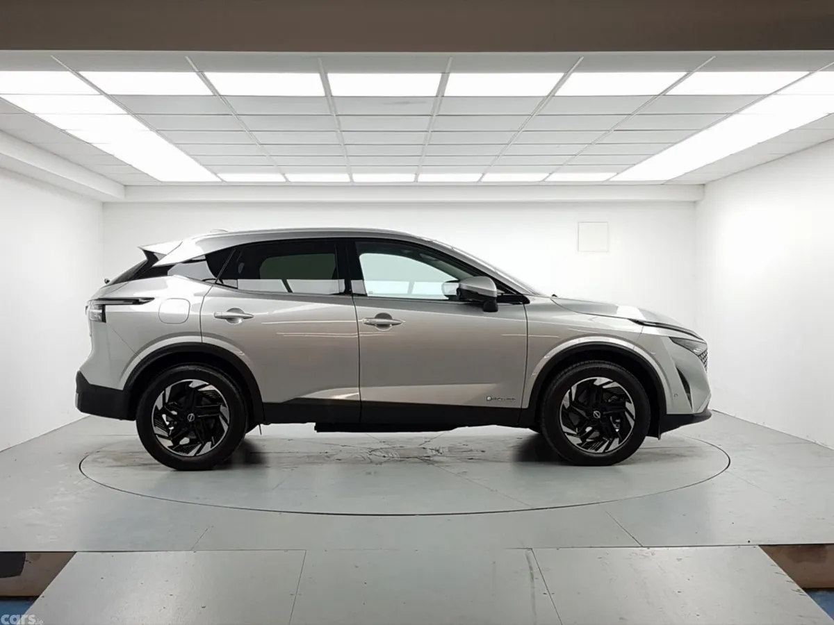 Nissan Qashqai MPV, Petrol Hybrid, 2026, Grey