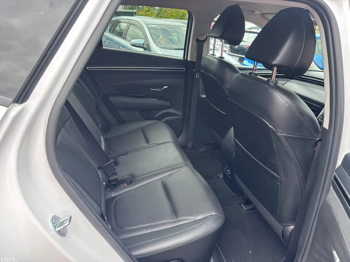 Hyundai Tucson SUV, Petrol Plug-in Hybrid, 2023, White