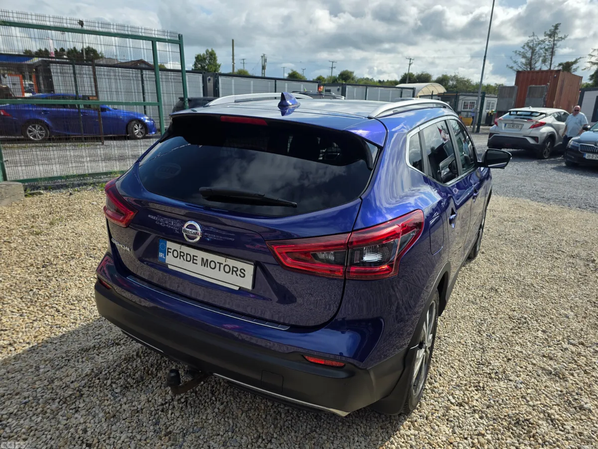 Nissan Qashqai Hatchback, Diesel, 2018, Blue