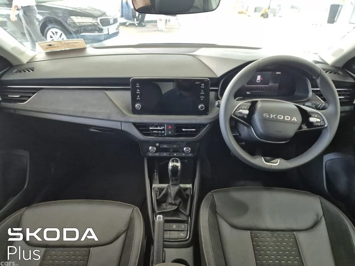 Skoda Scala Hatchback, Petrol, 2027, Grey