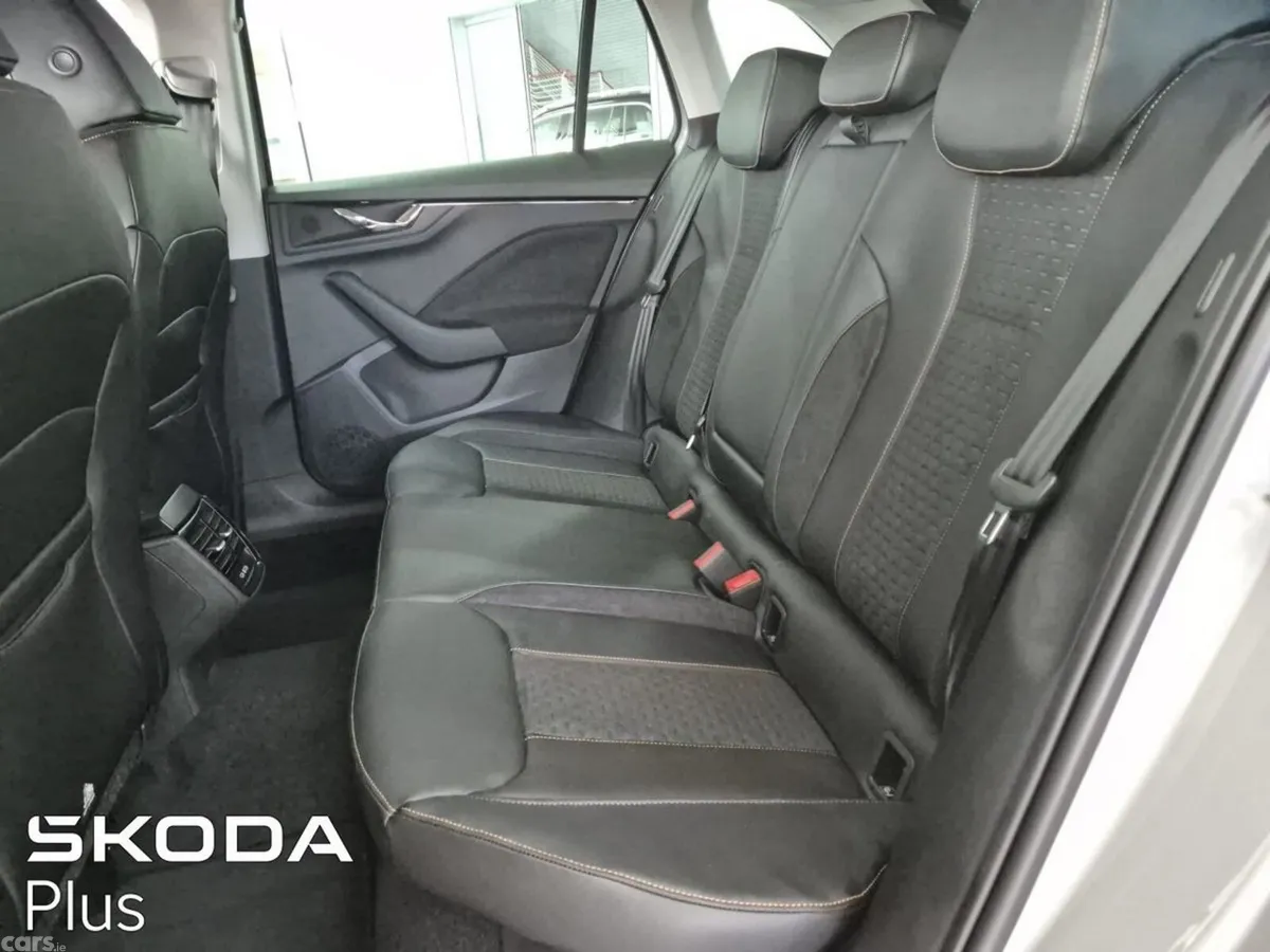 Skoda Scala Hatchback, Petrol, 2027, Grey