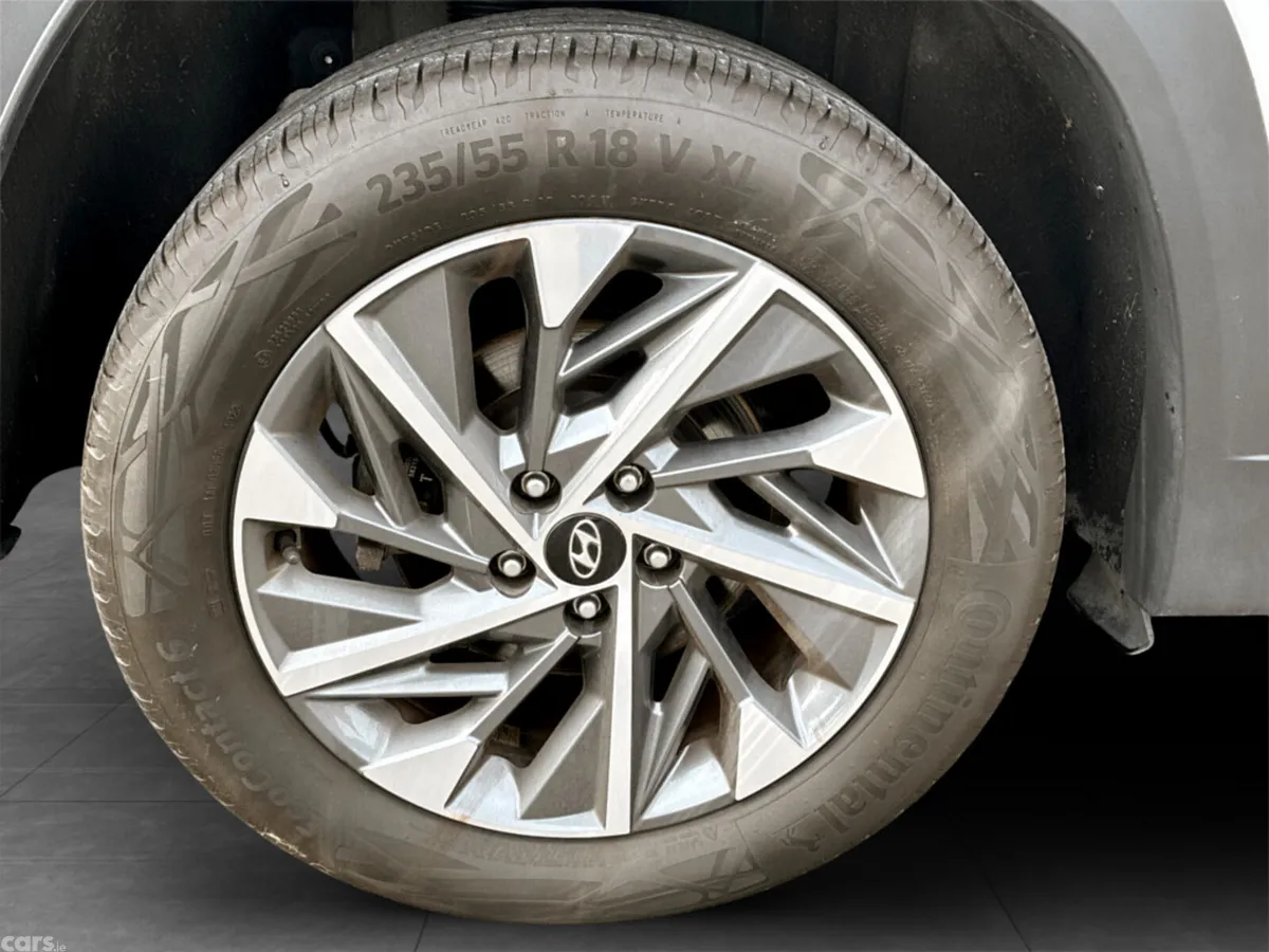 Hyundai Tucson MPV, Diesel, 2023, White