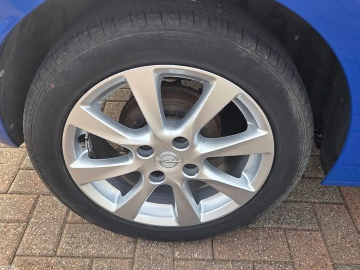 Opel Corsa Hatchback, Petrol, 2023, Blue