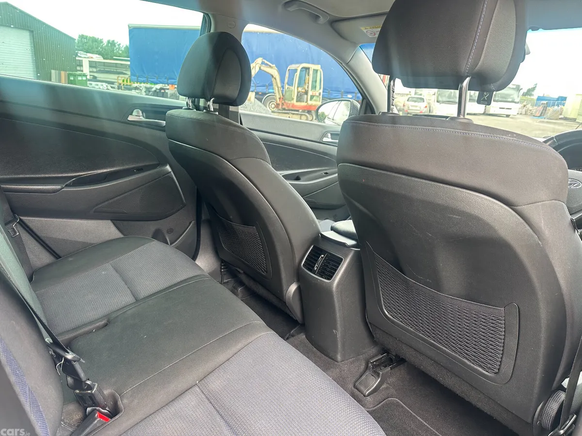 Hyundai Tucson SUV, Diesel, 2017, Black