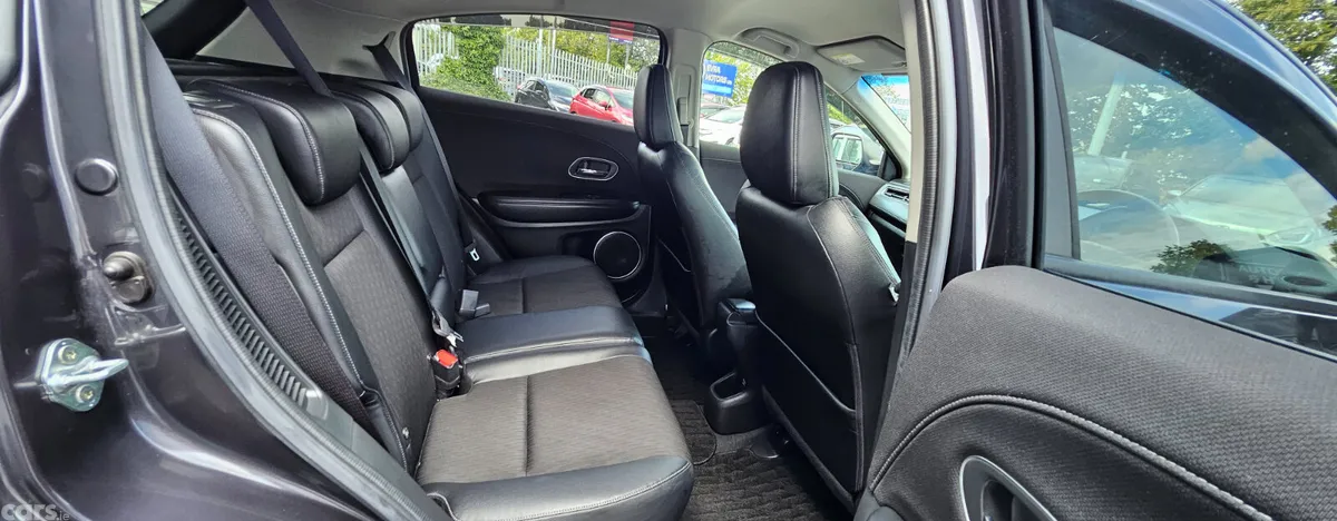 Honda Vezel Estate, Petrol Hybrid, 2020, Grey