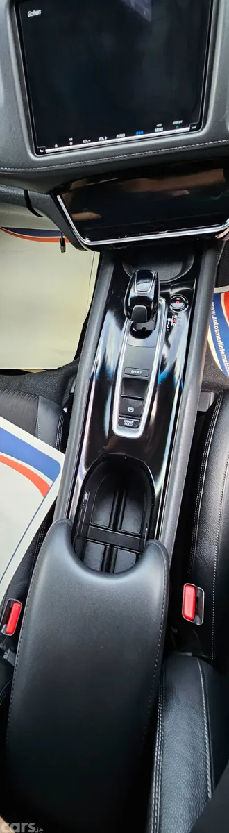 Honda Vezel Estate, Petrol Hybrid, 2020, Grey