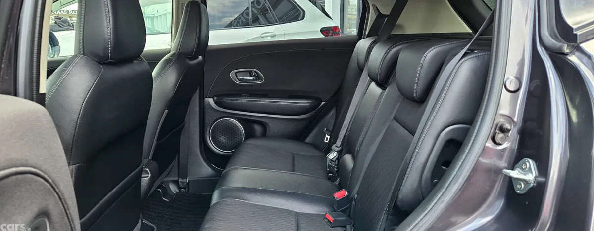 Honda Vezel Estate, Petrol Hybrid, 2020, Grey
