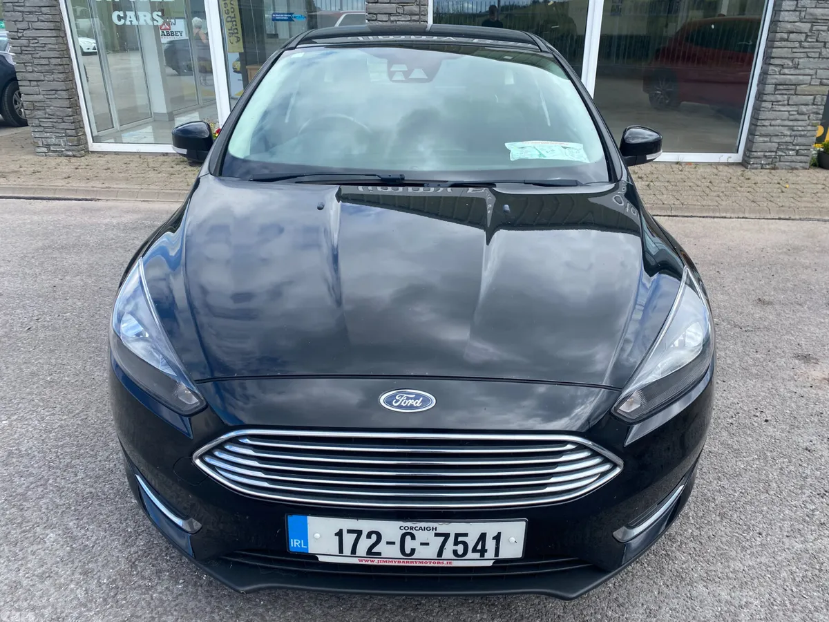Ford Focus Hatchback, Diesel, 2017, Black