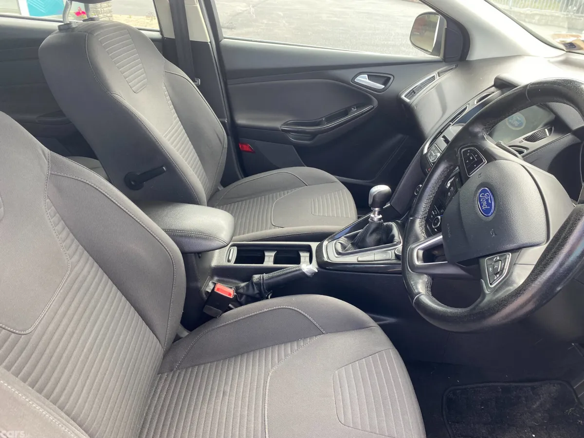 Ford Focus Hatchback, Diesel, 2017, Black