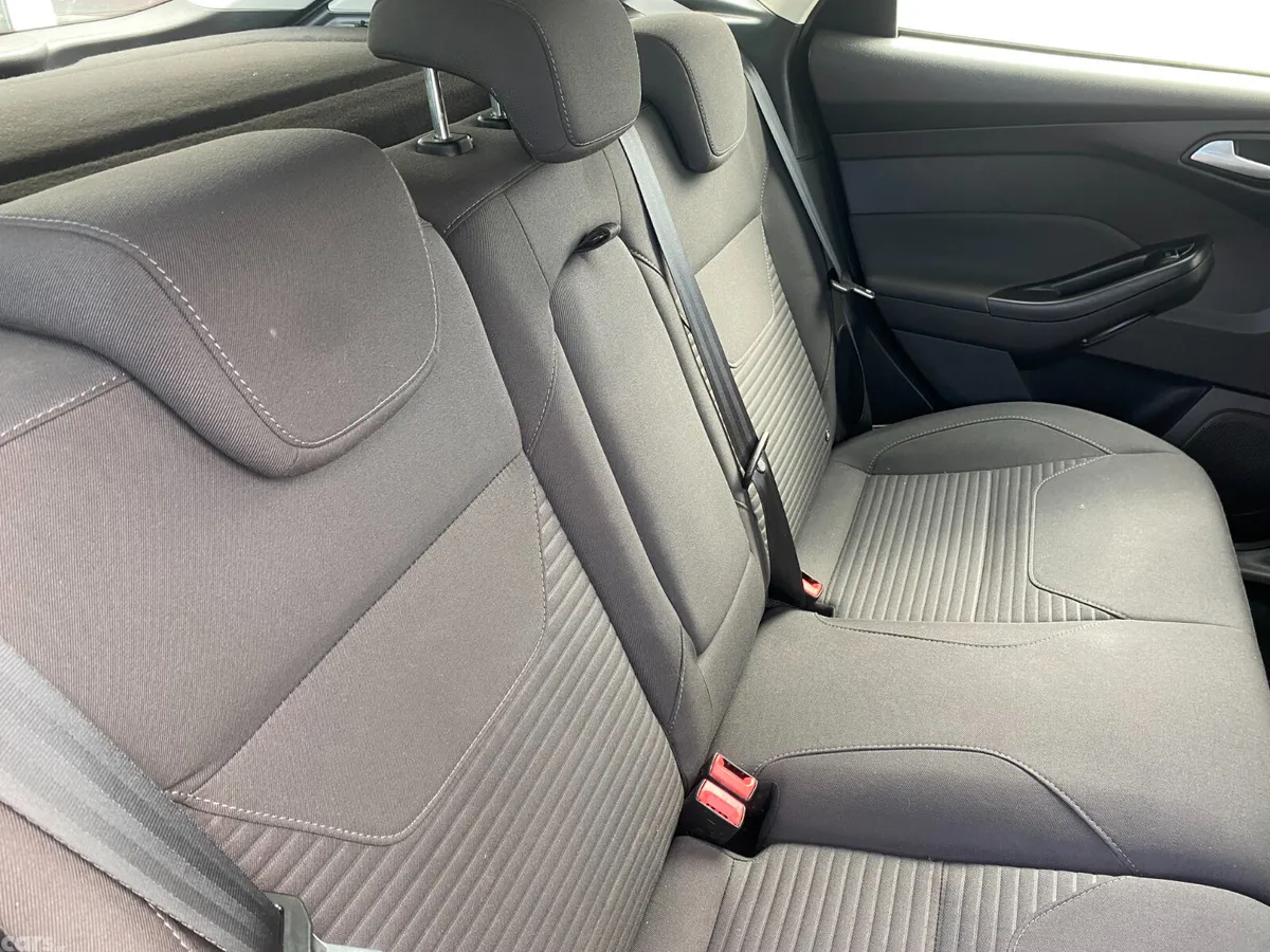 Ford Focus Hatchback, Diesel, 2017, Black