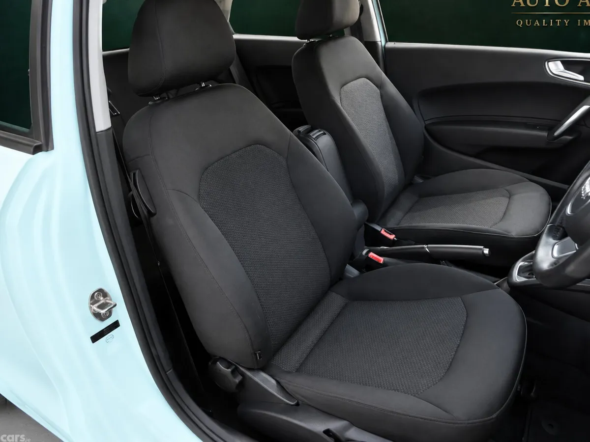 Audi A1 Hatchback, Petrol, 2013, Blue
